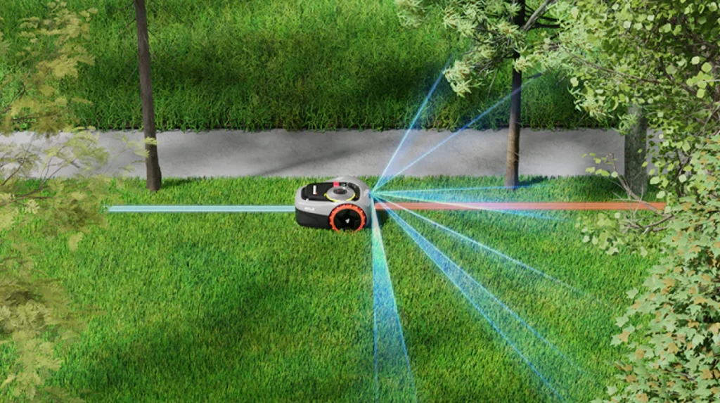 Robot tondeuse Segway i105 Navimow entrain de tondre la pelouse